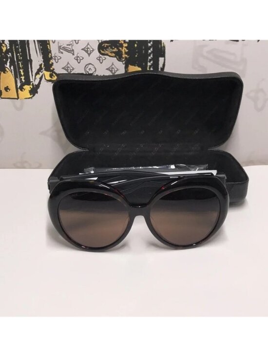 New Authentic Balenciaga Tortoise Shell Sunglasses BB0024SA 001 main image 9